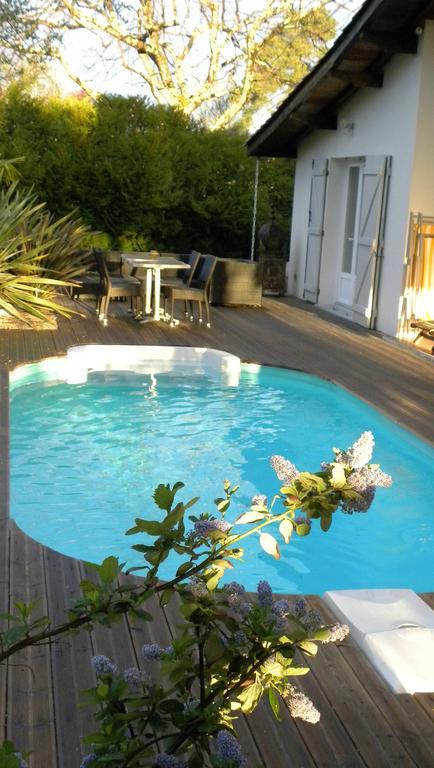 Villa Mogador Piscine Et Balneo Andernos-les-Bains Exterior foto
