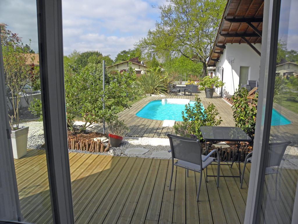 Villa Mogador Piscine Et Balneo Andernos-les-Bains Exterior foto
